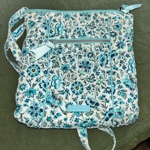 Vera Bradley Floral Blue and White Women's Bag